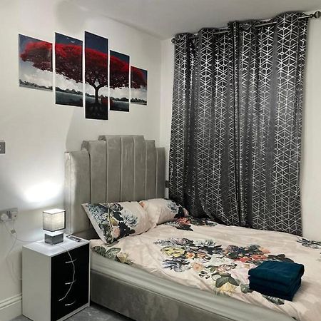 3 Bedroom Whalley Aparthotel Burnley Ngoại thất bức ảnh