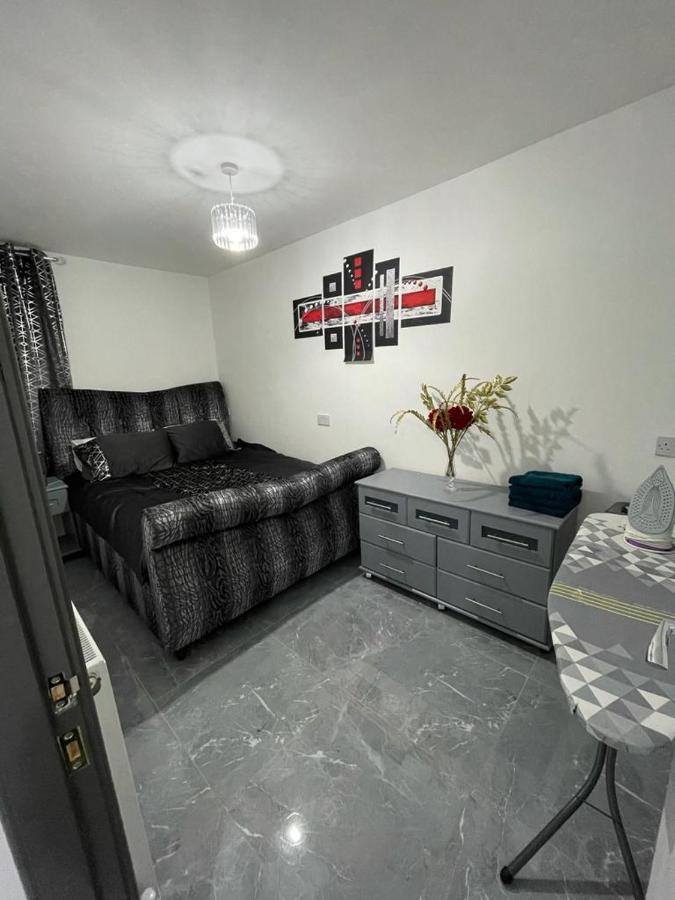 3 Bedroom Whalley Aparthotel Burnley Ngoại thất bức ảnh