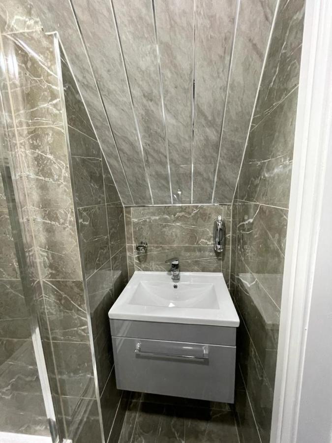 3 Bedroom Whalley Aparthotel Burnley Ngoại thất bức ảnh
