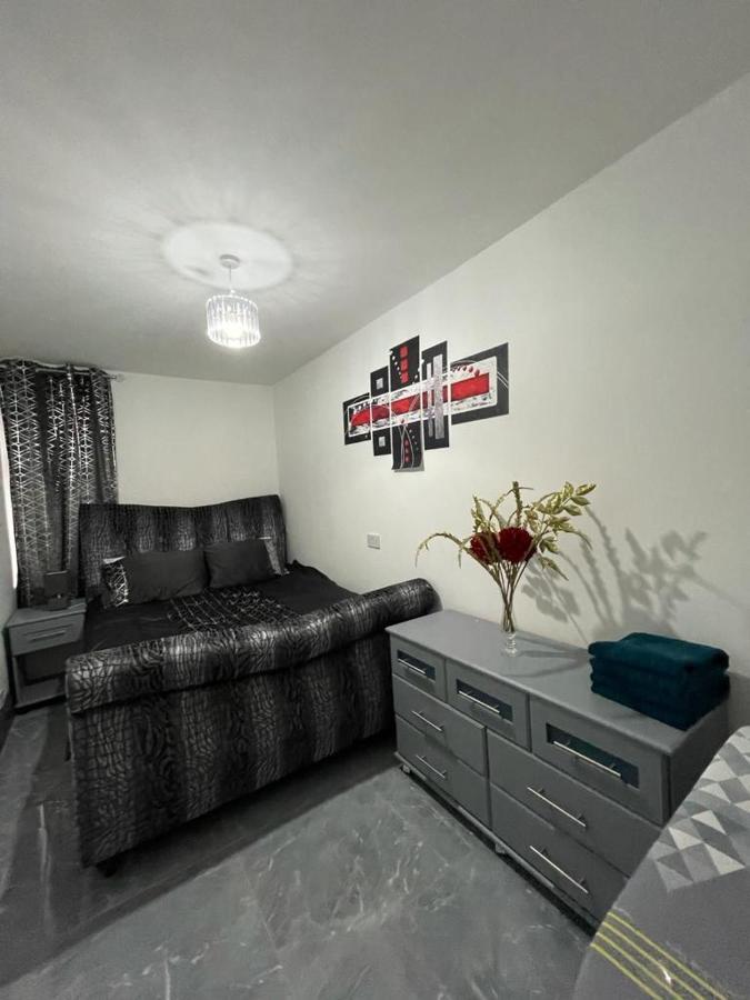 3 Bedroom Whalley Aparthotel Burnley Ngoại thất bức ảnh